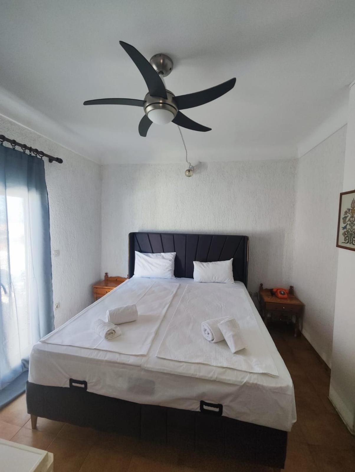Hotel Ireon Beach Samos Town Eksteriør billede